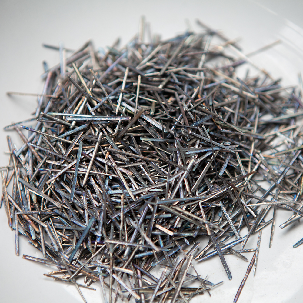 鋼纖維增強(qiáng)耐火澆注料按性能指標(biāo)分為F1、F2、F3、三類